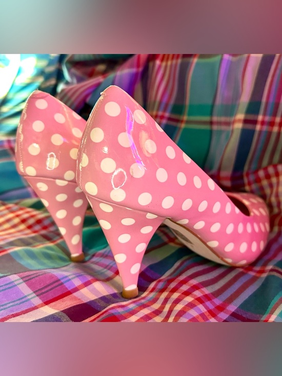 Jeffrey Campbell Veronique Pink, White Polka Dot Patent Leather Pumps, Size 6.5 - Picture 8 of 13